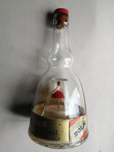 Une bouteille bols ballerina - une,