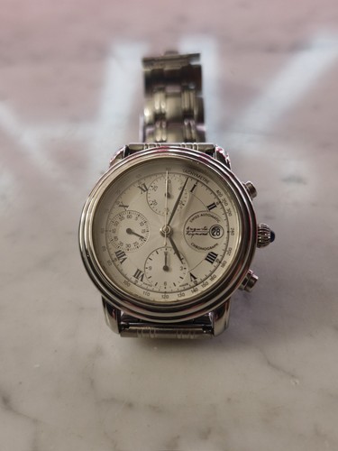 Montre chronographe - montre,