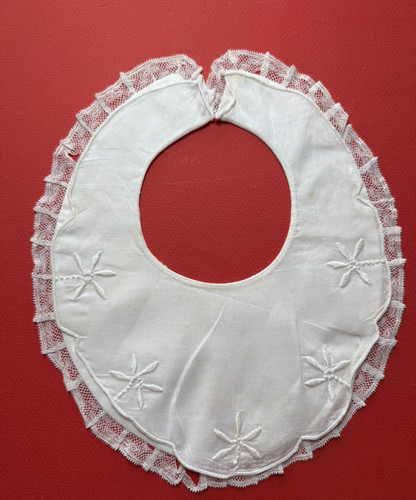 Broderie dentelle ancienne - broderie,