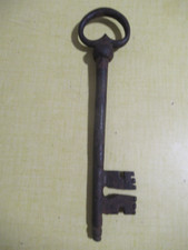Grande clé fer forgé XVII-XVIIIème  22cm.