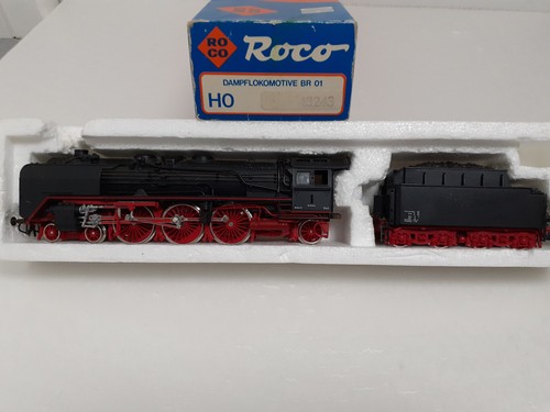 Locomotive vapeur roco - locomotive,