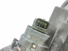 811300DJ90 phare droit TOYOTA