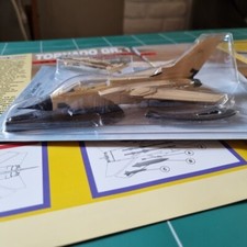 COLLECTION AVIONS DE COMBAT - Ed. ATLAS / N° 11 / TORNADO GR.1  ech. 1:100