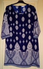 Très jolie robe estivale