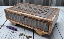 Coffre De Rangement En Bois Ancien Original Fait Main Finement Sculpté