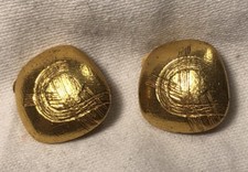Paires De Boucles D’oreilles Vintage Signé YVES SAINT LAURENT Métal Doré