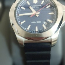 Montre Victorinox Armée