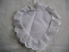 lot supports à broder   " point de croix  "   bavoir, cœur