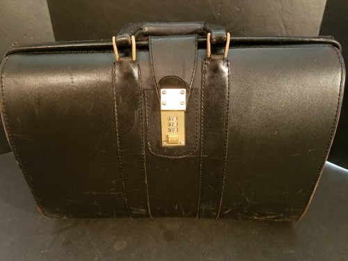 Vintage black leather case - vintage,