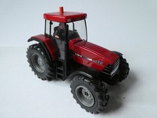 BRITAINS  TRACTEUR CASE IH MX 135 (ertl)
