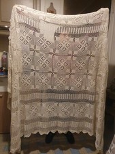 COUVRE LIT CROCHET 250 X 220