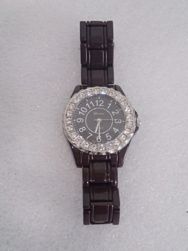 Geneva platinum stainless - platinum,