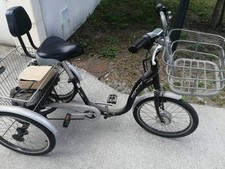 Monty tricycle E-131. Electric,noir avec panier, Pour Réparation 