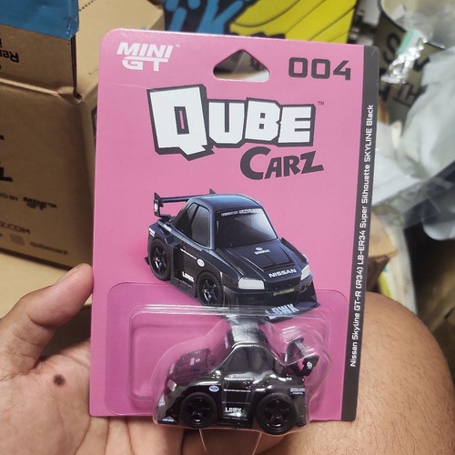 Mini qube carz nissan - mini,