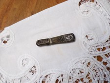 1 Ancien Porte aiguille couture en argent