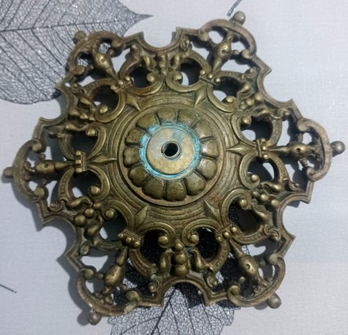 Ancienne rosace lustre - de,