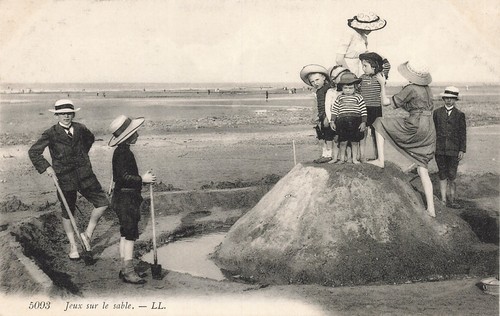 Jeux sur sable - sur,