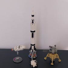 Discovery LEGO 7468 Saturn V Moon Mission