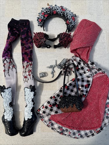 Cerise hood ever after - ever,