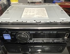 Alpine CDE-143BT 1 DIN CD