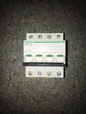 disjoncteur  magneto thermique