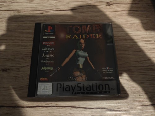 Tomb raider jeu sony - tomb,
