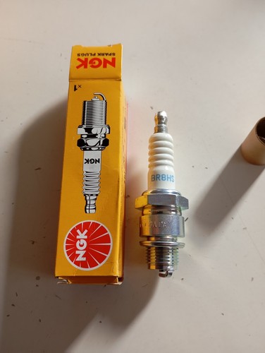 Bougie ngk br8hs aprilia - br8hs,