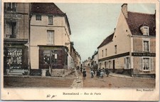 61 REMALARD - la rue de paris.