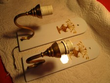 PAIRE D'APPLIQUES ANCIENNES PORCELAINE DE PARIS décor LAMBALLE