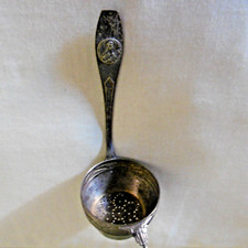 passoire a the en metal