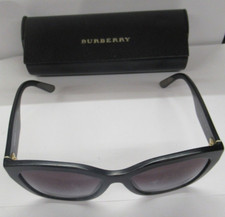 Lunette de soleil BURBERRY REF:570171403N avec étui  25/09/23