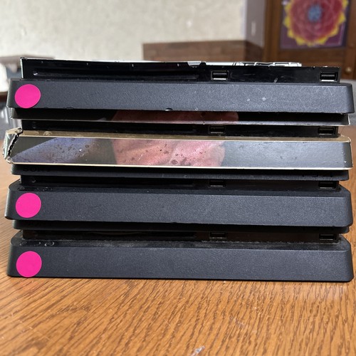 Lot defective playstation - 4,