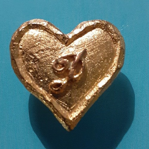 Feve bouton forme coeur - coeur, "d"