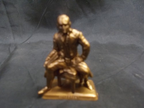 Figurine mokarex revolution - figurine,