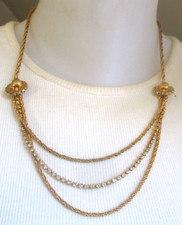 collier couleur or chaines