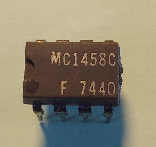 Mc1458c dip 8 - mc1458c,