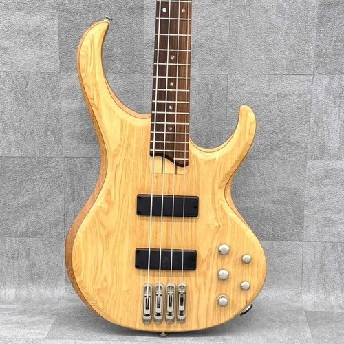 Guitare basse électrique