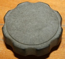 molette de reglage Ref 532138057 de tracteur-tondeuse husqvarna cth 135