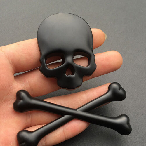 Metal skull head - 3d,