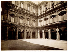 Italia, Roma, Palazzo Farnese, Portico vintage albumen print Tirage albuminé 