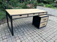 Bureau industriel avec caisson Réf 4245 sur devis