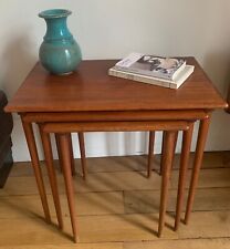 Tables gigognes vintage en teck annee 60