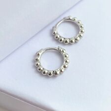 Boucles d’oreilles anneaux