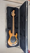 Music Man Stingray // Guitare