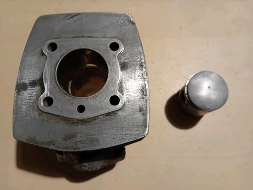 Cylindre piston 103 - piston, phase