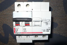 DISJONCTEUR DIFFERENTIEL 2