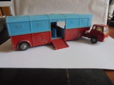 BEDFORD transport de chevaux cirque chipperfields circus 1/43°