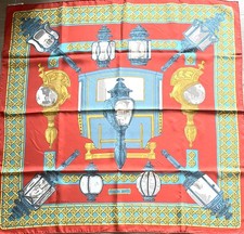 Foulard/Carré/Chale★HERMES?