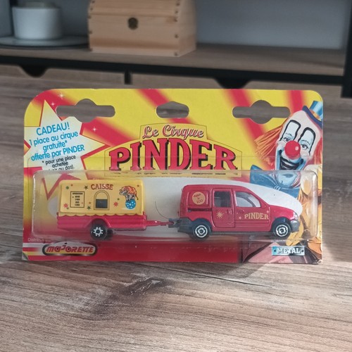 Majorette cirque pinder - le,