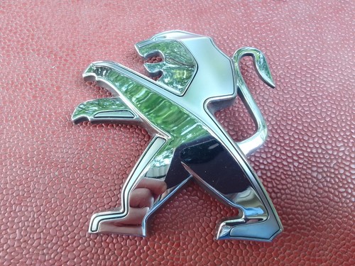Peugeot 508 emblème lion logo - lion,